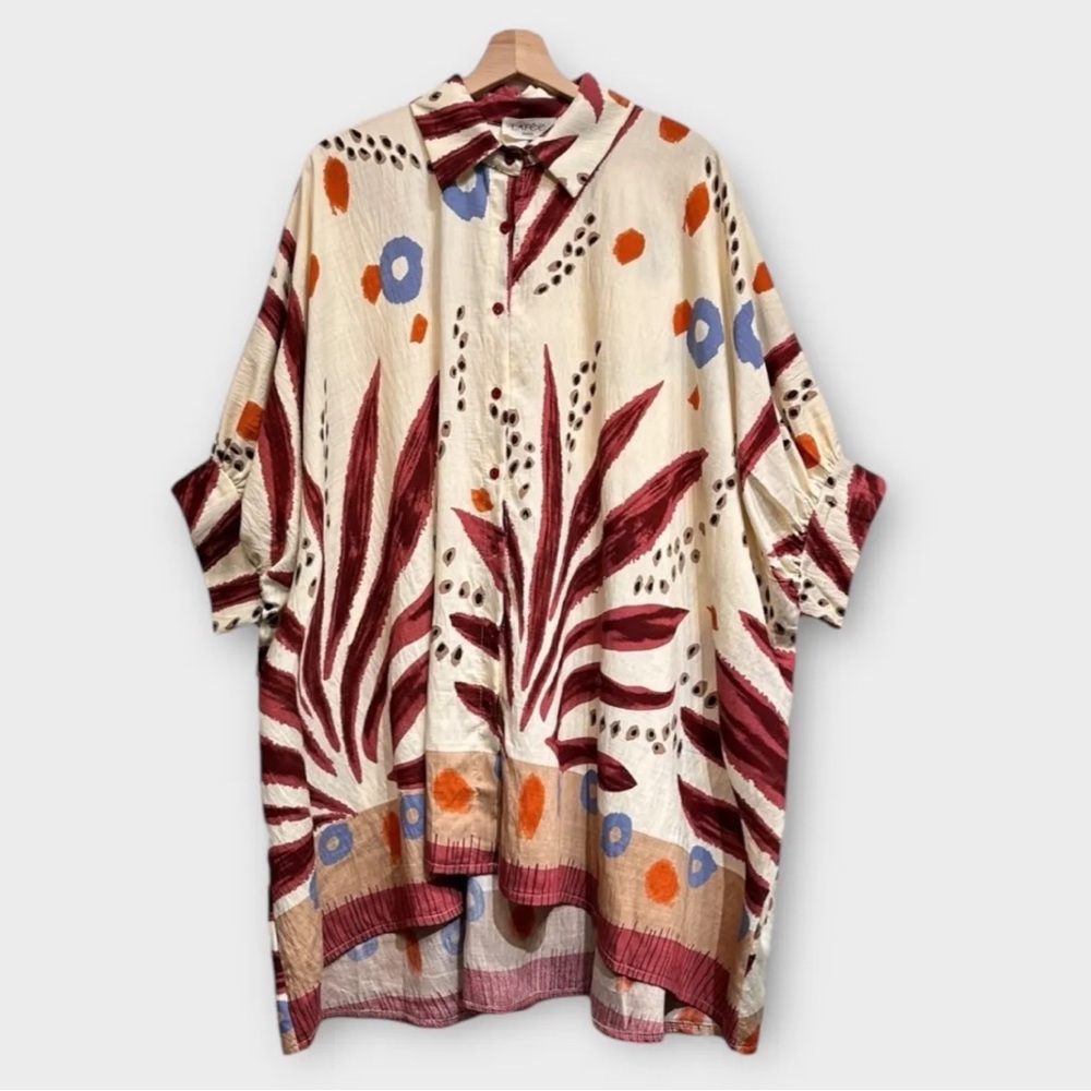 MADE IN ITALY Oversized shirt dress with mandarin collar, flowing,